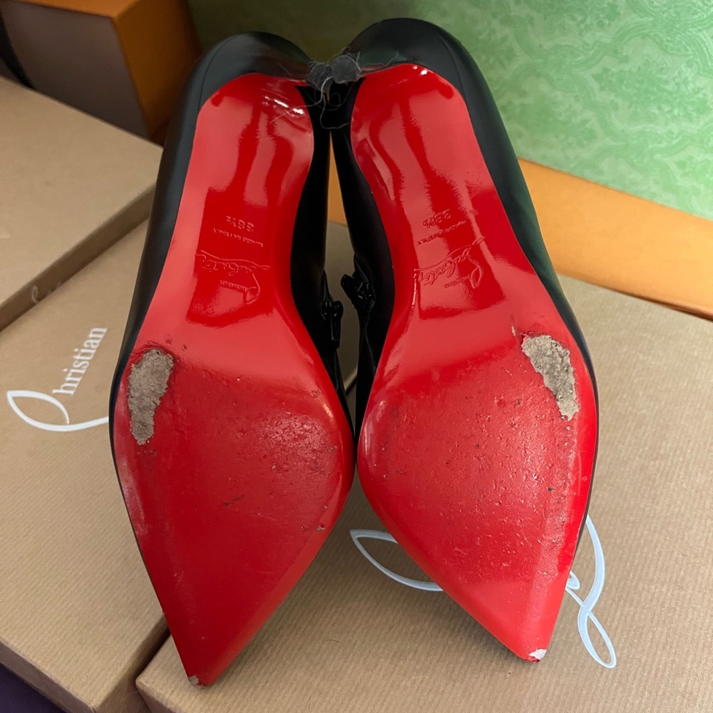 Booties - Picture 4 of 4